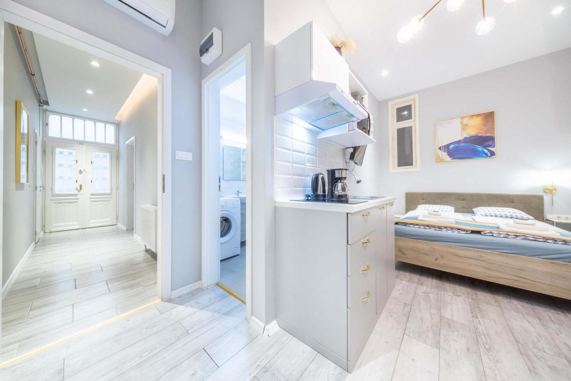 Apartmán Js Modern Downtown Studios-self Check-in *